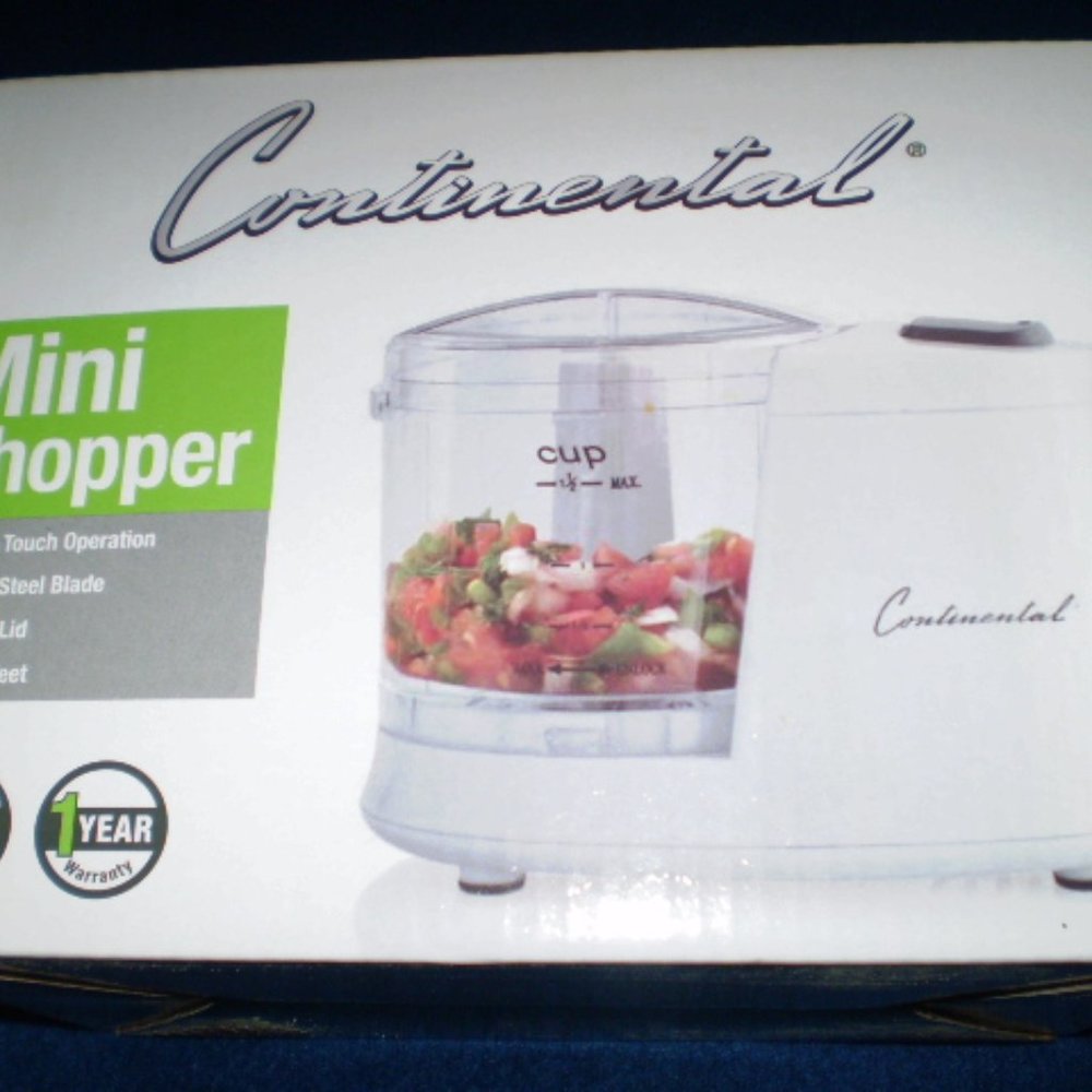 CONTINENTAL~ELECTRIC 1.5 CUP MINI FOOD CHOPPER~WHITE~NEW IN BOX